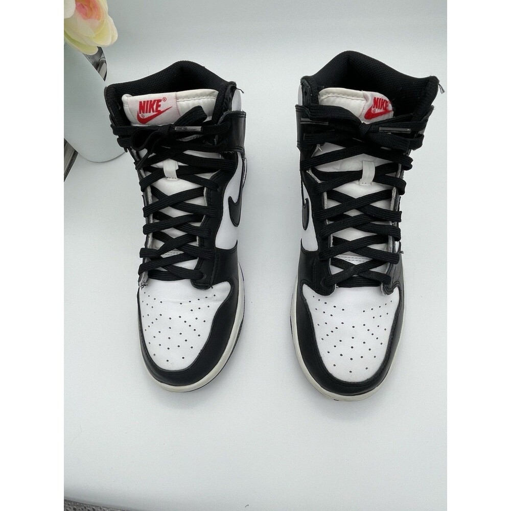 Nike Dunk High Men 9 / Women 10 Sneakers Black White Classic Comfortable Stylish - Picture 14 of 14